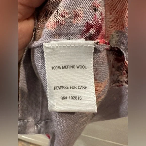 Garnet Hill Merino Wool Cardigan- size medium - Picture 3 of 4